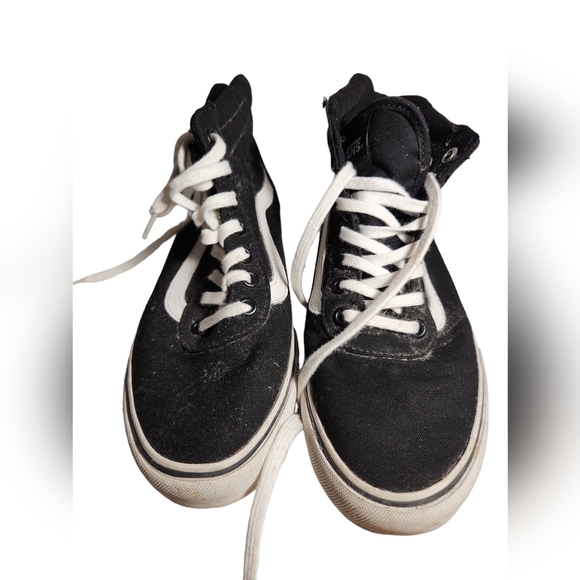 Vans Classic Black & White Hightops - Picture 8 of 8